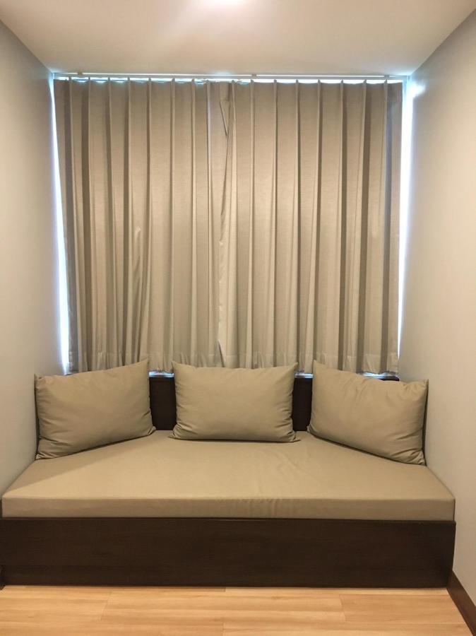 Ywca Hotel Bangkok Esterno foto